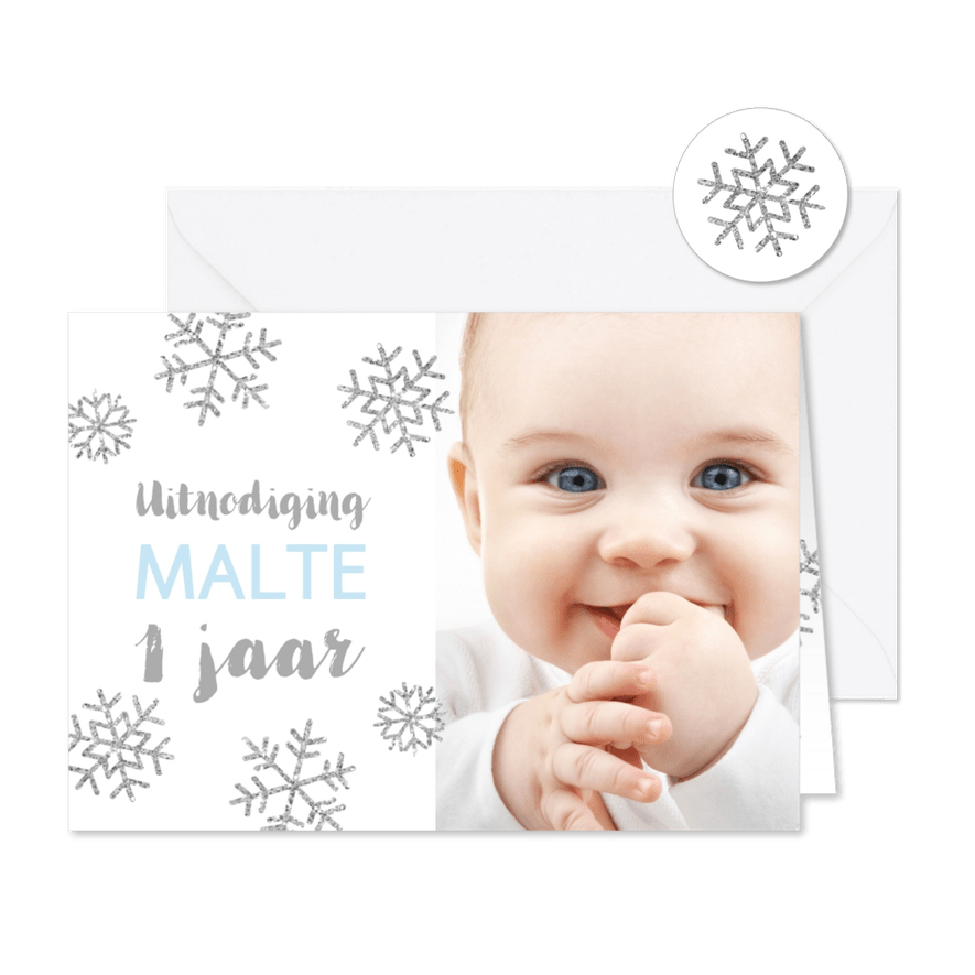 Uitnodiging 1 jaar foto jongen sneeuwvlokjes - Kaartimpressie