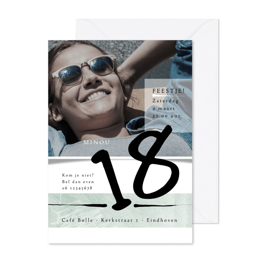 Uitnodiging 18de verjaardag met foto en leuke vlakverdeling - Kaartimpressie