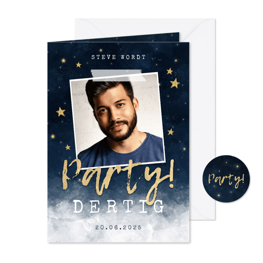 Uitnodiging 30ste verjaardagsfeest sterren, heelal en foto - Kaartimpressie