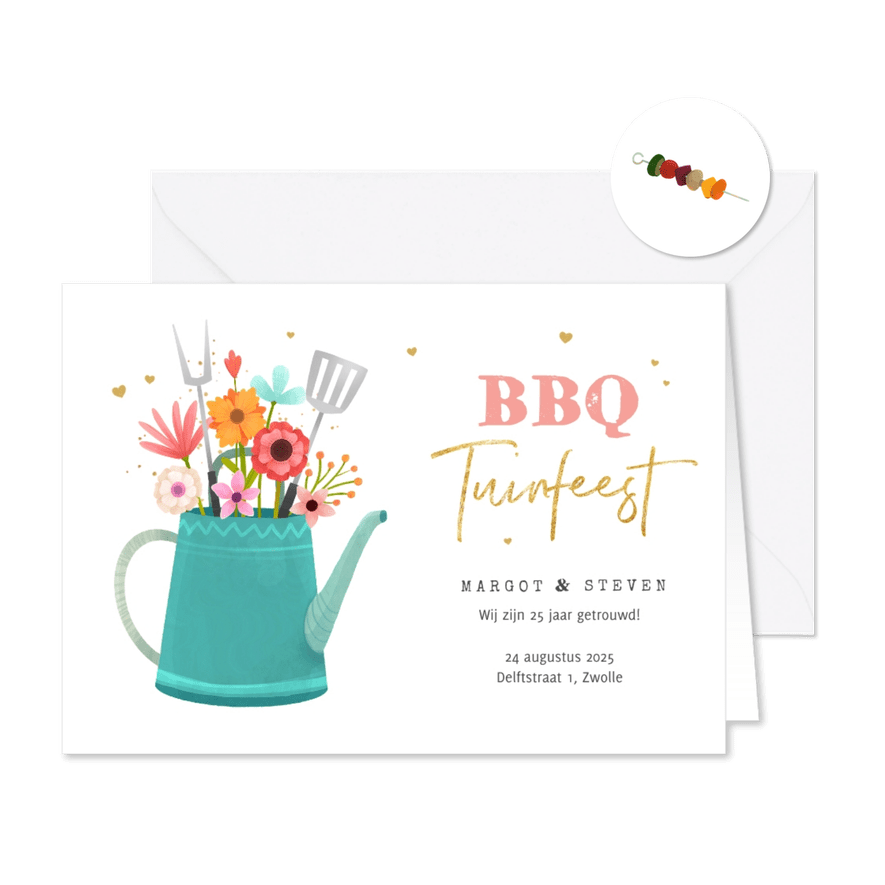 Uitnodiging BBQ tuinfeest bloemen zomer gieter hartjes - Kaartimpressie