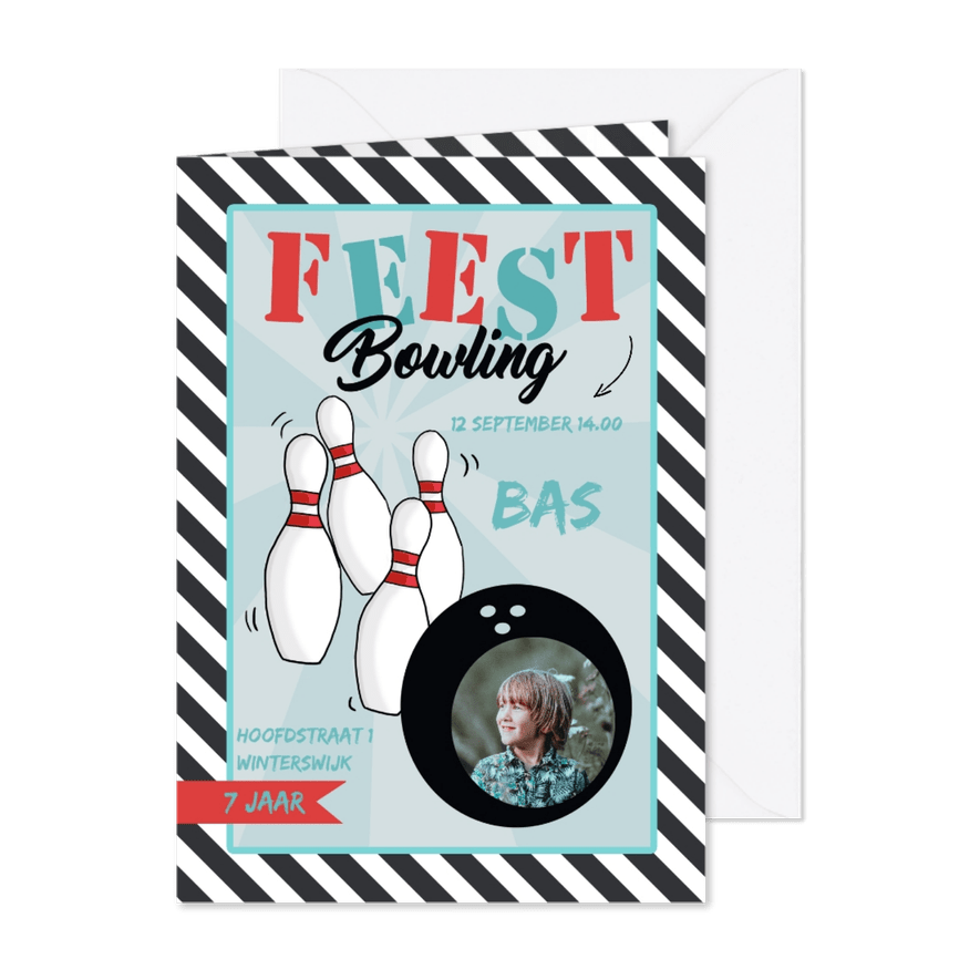 Uitnodiging Bowlingfeest streep - Kaartimpressie