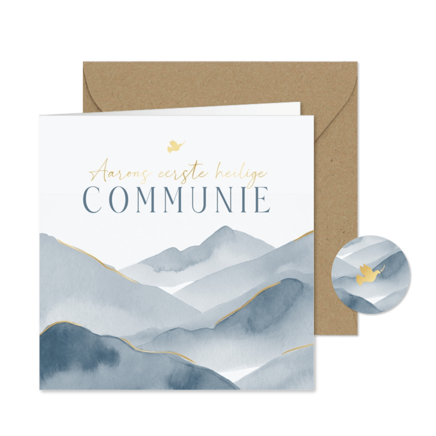 Uitnodiging communie blauw landschap/bergen duifje goud - Kaartimpressie