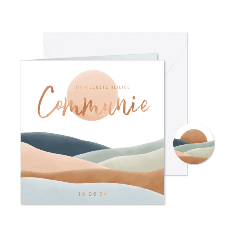 Uitnodiging communie met landschap in blauwe natureltinten - Kaartimpressie