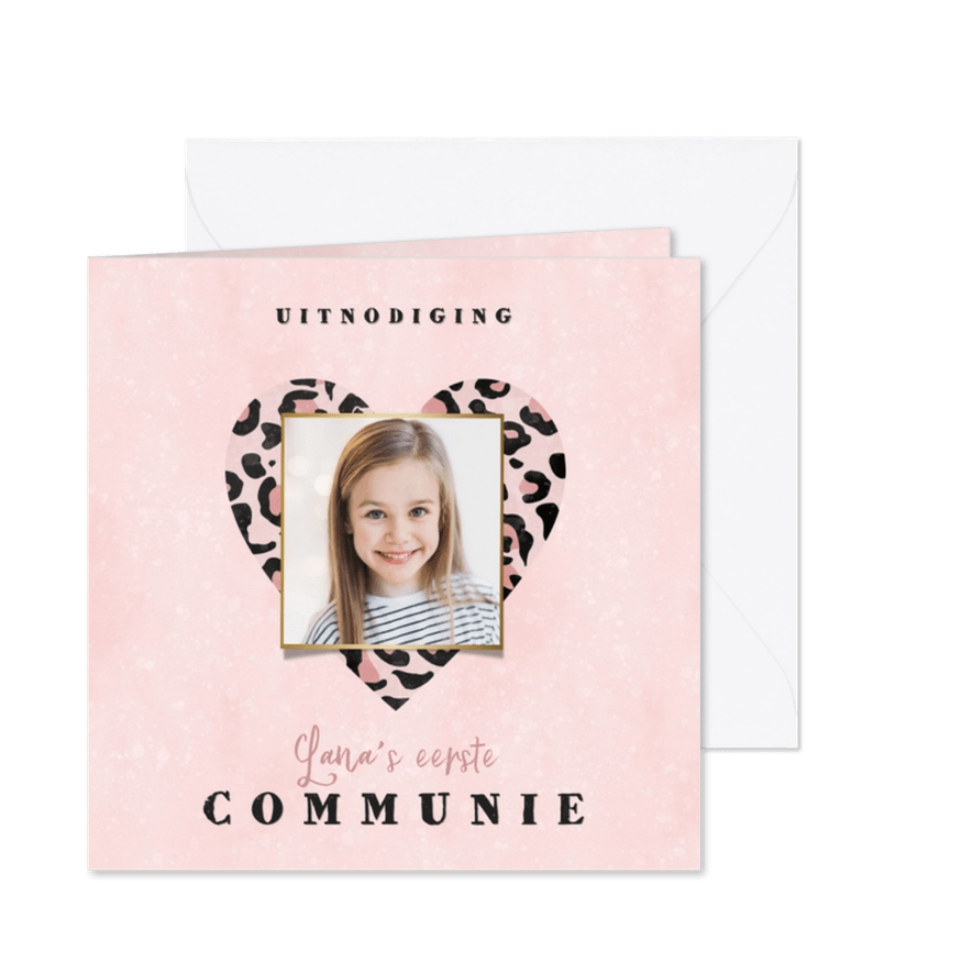 Uitnodiging eerste communie panterprint hart roze waterverf - Kaartimpressie