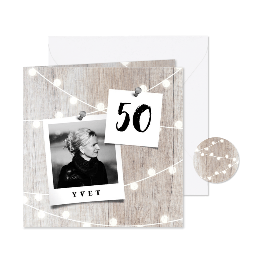 Uitnodiging houtlook lampjes met foto - Kaartimpressie