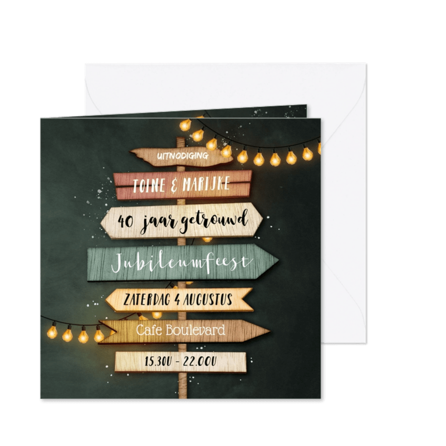 Uitnodiging jubileum 40 jaar wegwijzers hout krijt lampjes - Kaartimpressie
