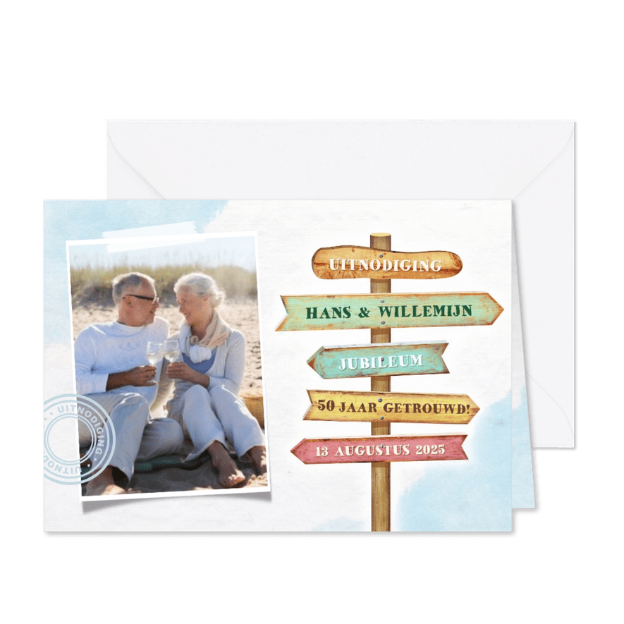 Uitnodiging jubileum in strand thema met foto en wegwijzer - Kaartimpressie