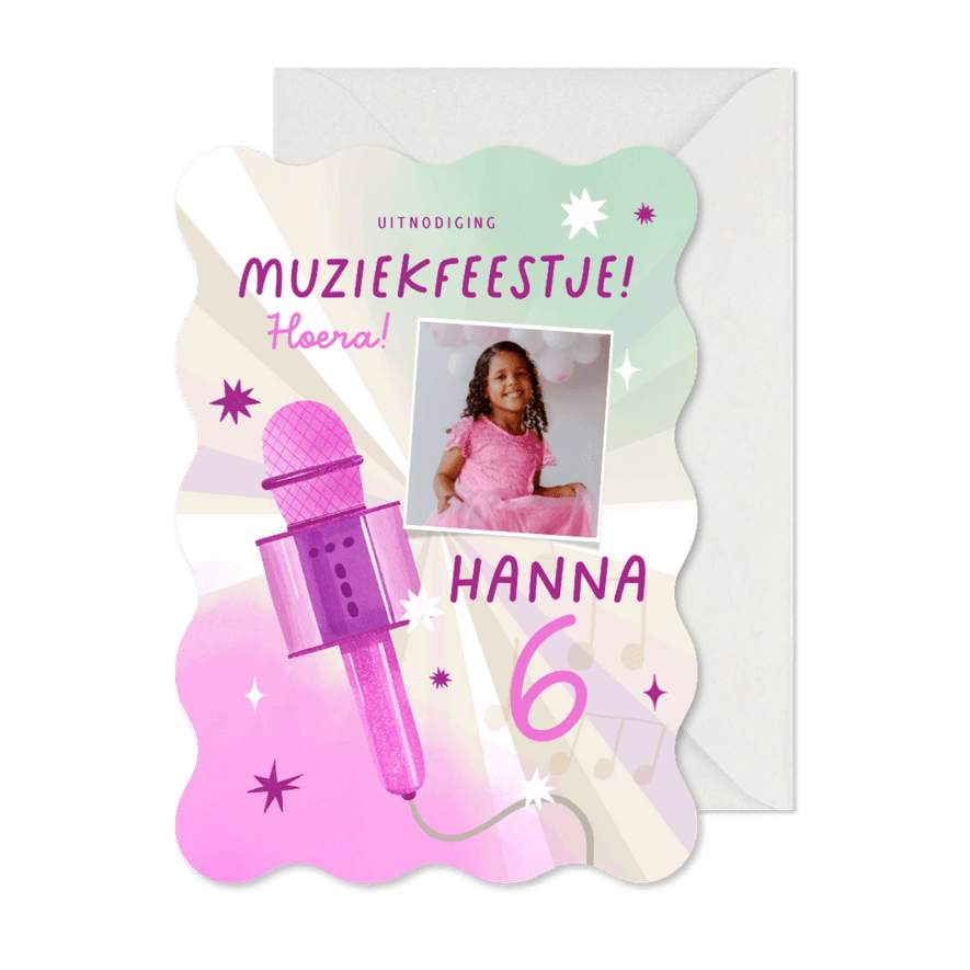 Uitnodiging kinder muziekfeestje roze glitter microfoon - Kaartimpressie
