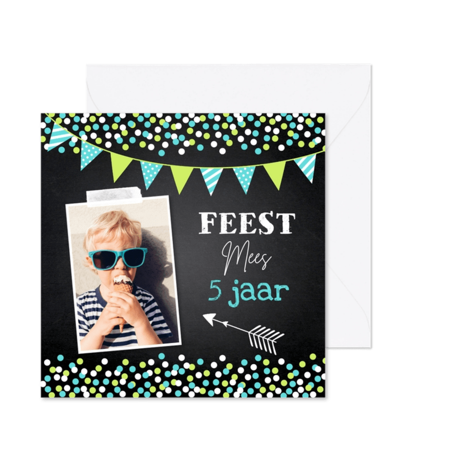 Uitnodiging kinderfeestje jongen foto slinger confetti - Kaartimpressie
