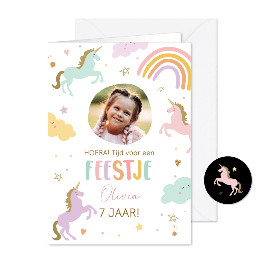Uitnodiging kinderfeestje meisje eenhoorn en regenboog - Kaartimpressie