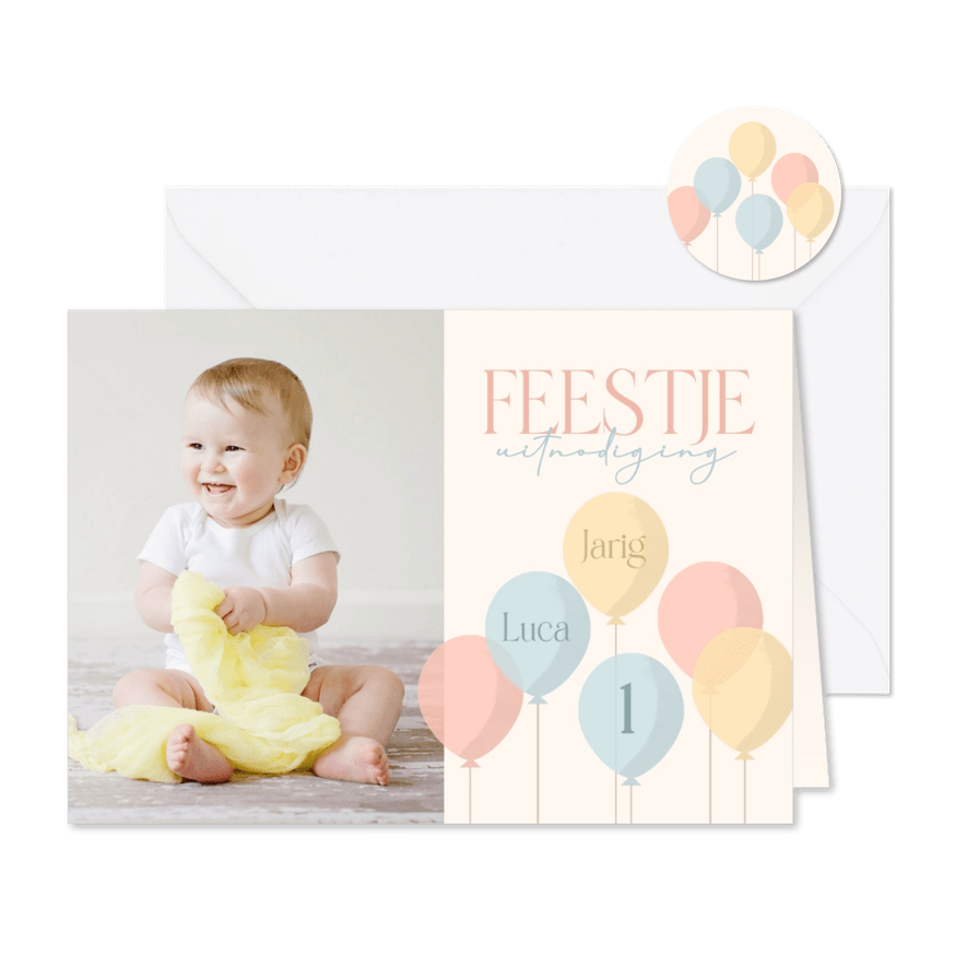 Uitnodiging kinderfeestje peuter met pastel ballonnen - Kaartimpressie
