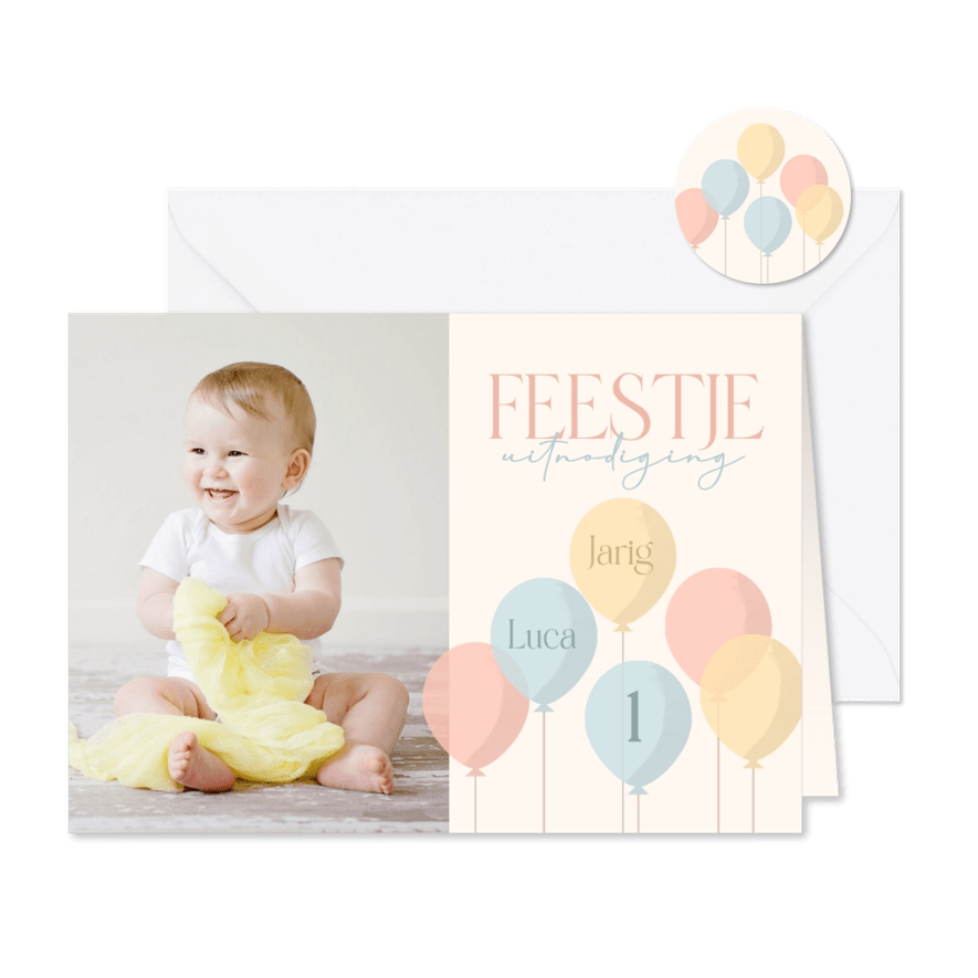 Uitnodiging kinderfeestje peuter met pastel ballonnen - Kaartimpressie