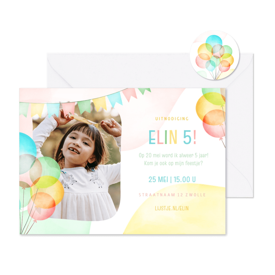 Uitnodiging kinderfeestje vrolijk met ballonnen pastel - Kaartimpressie