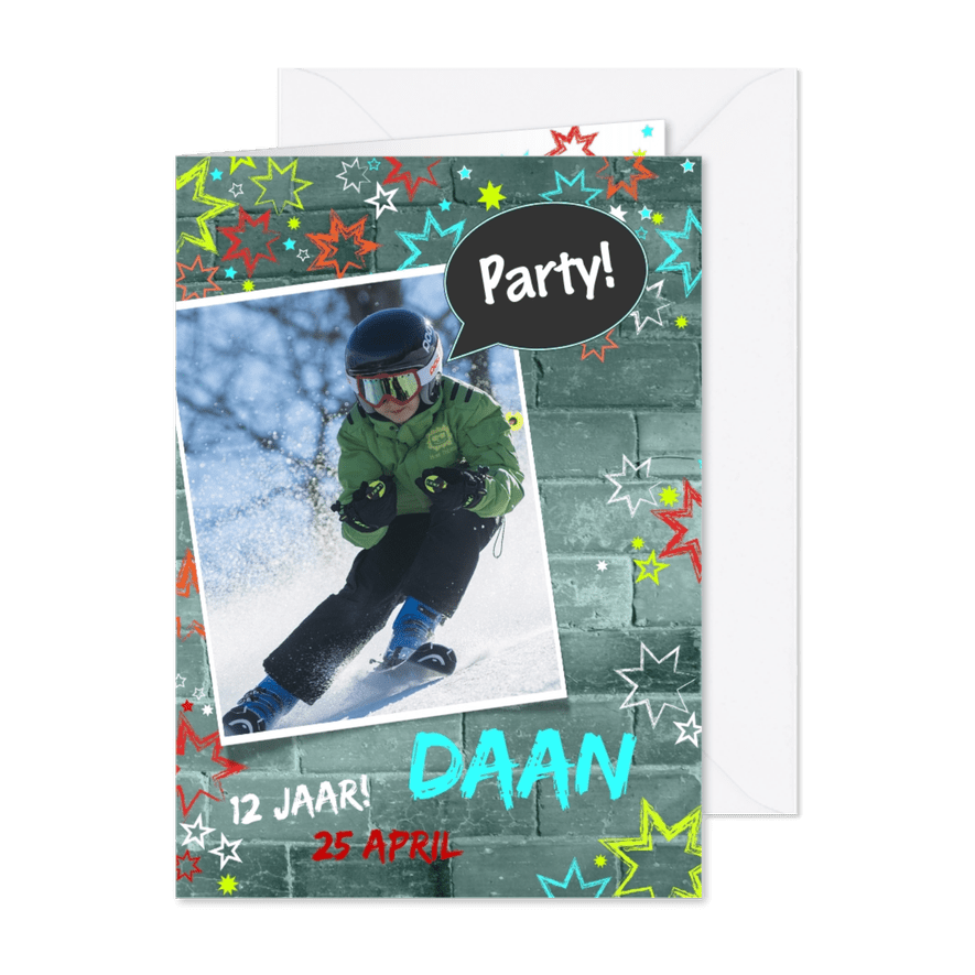 Uitnodiging kinderverjaardag stoer muur graffiti  - Kaartimpressie