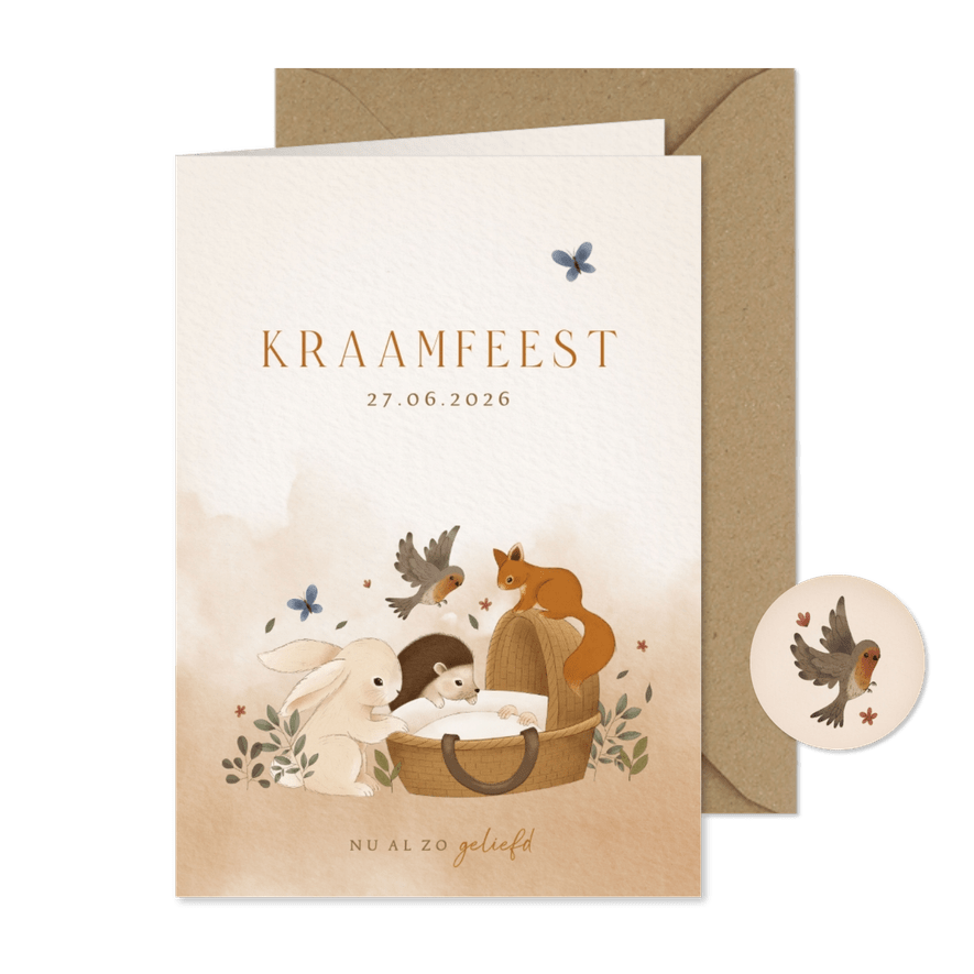 Uitnodiging kraamfeest bosdieren kijkend in de wieg - Kaartimpressie