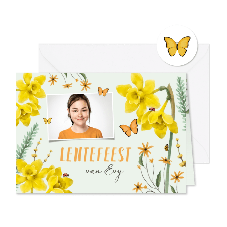 Uitnodiging lentefeest lente bloemen narcissen vlinders - Kaartimpressie