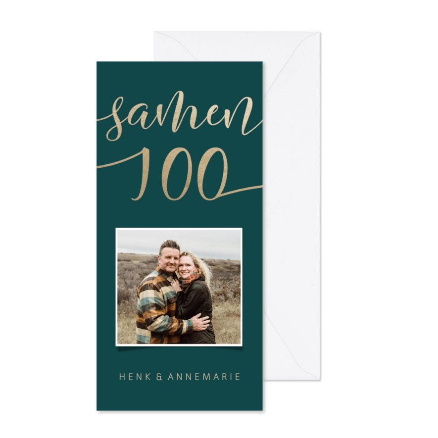 Uitnodiging met goudlook 'samen 100' en foto - Kaartimpressie