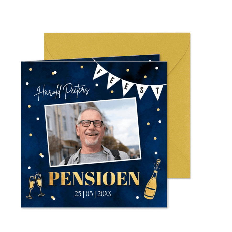 Uitnodiging pensioen man foto blauw confetti goudlook - Kaartimpressie