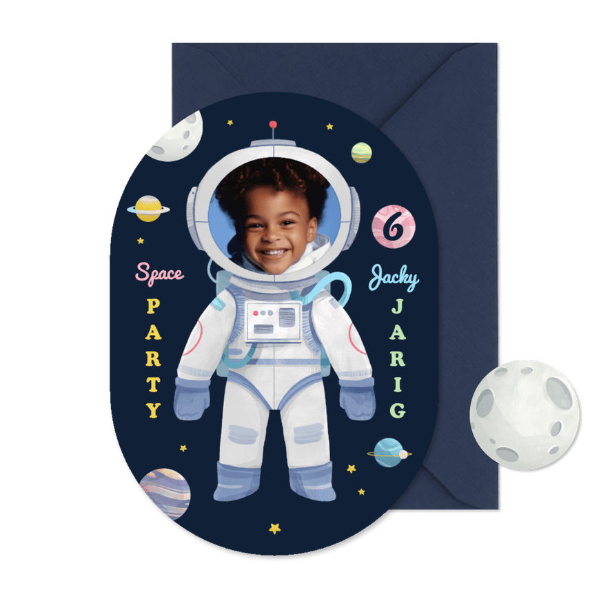 Uitnodiging space party astronaut ruimte sterren feestje - Kaartimpressie