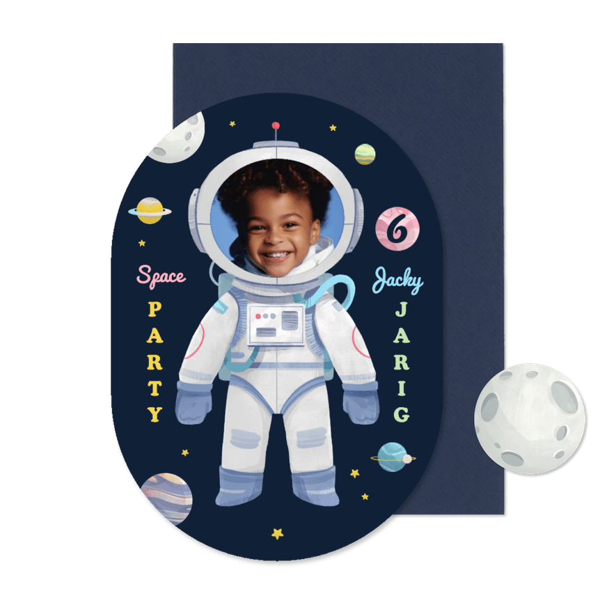 Uitnodiging space party astronaut ruimte sterren feestje - Kaartimpressie