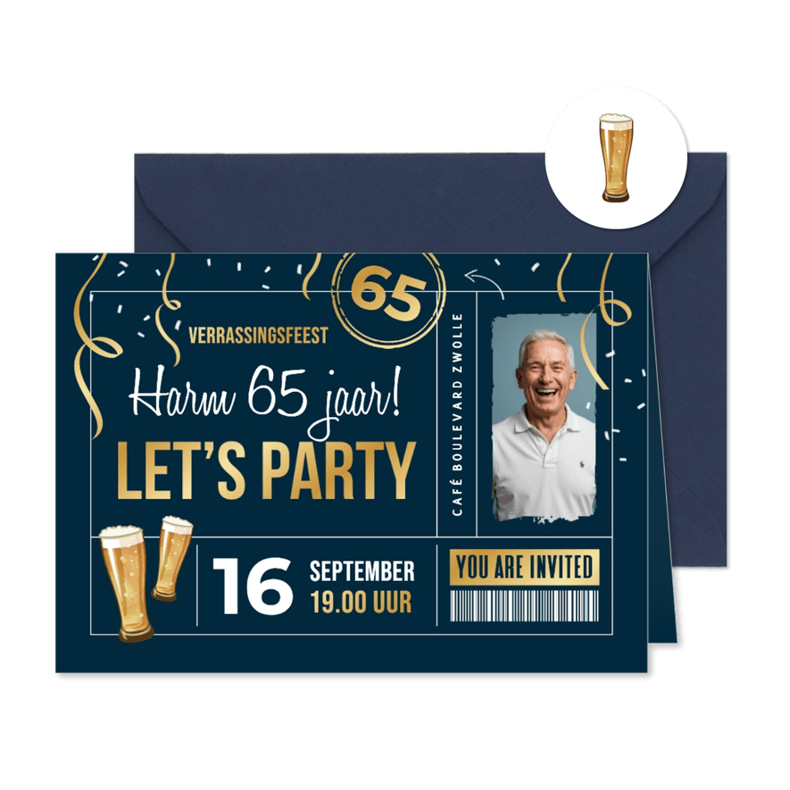 Uitnodiging ticket 65 jaar man bier slingers goud foto - Kaartimpressie