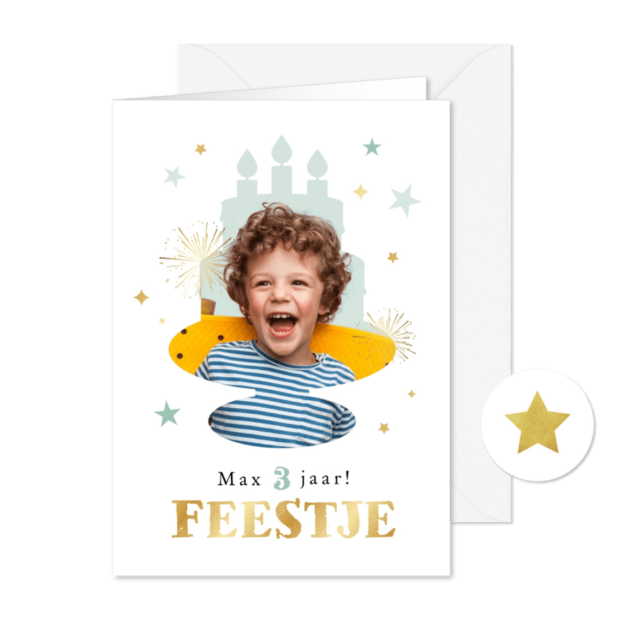 Uitnodiging verjaardag taart foto sterren goud - Kaartimpressie