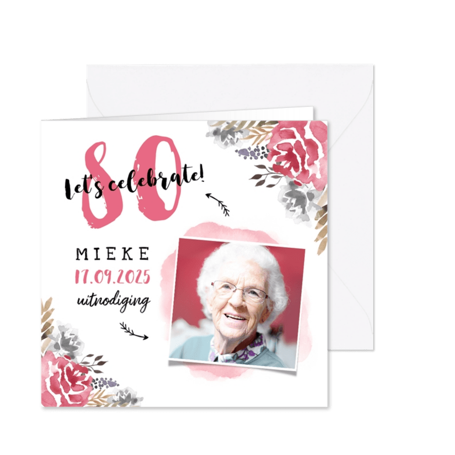 Uitnodiging verjaardag vrouw hip met geschilderde bloemen - Kaartimpressie