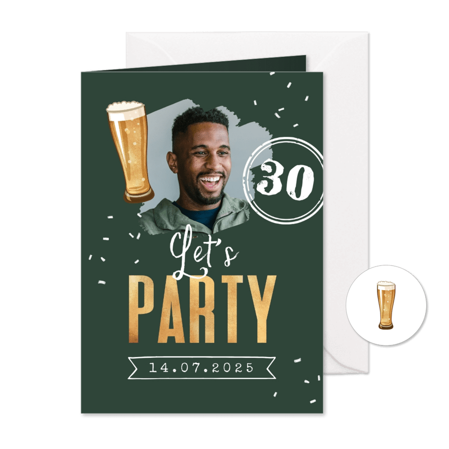 Uitnodiging verjaardagskaart man bier confetti let's party - Kaartimpressie