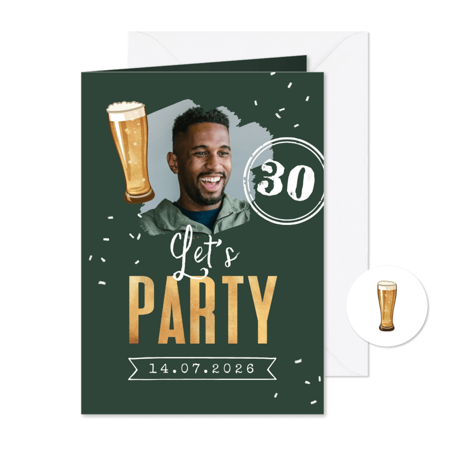 Uitnodiging verjaardagskaart man bier confetti let's party - Kaartimpressie