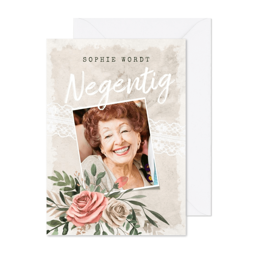 Uitnodiging vintage bloemen met foto - Kaartimpressie