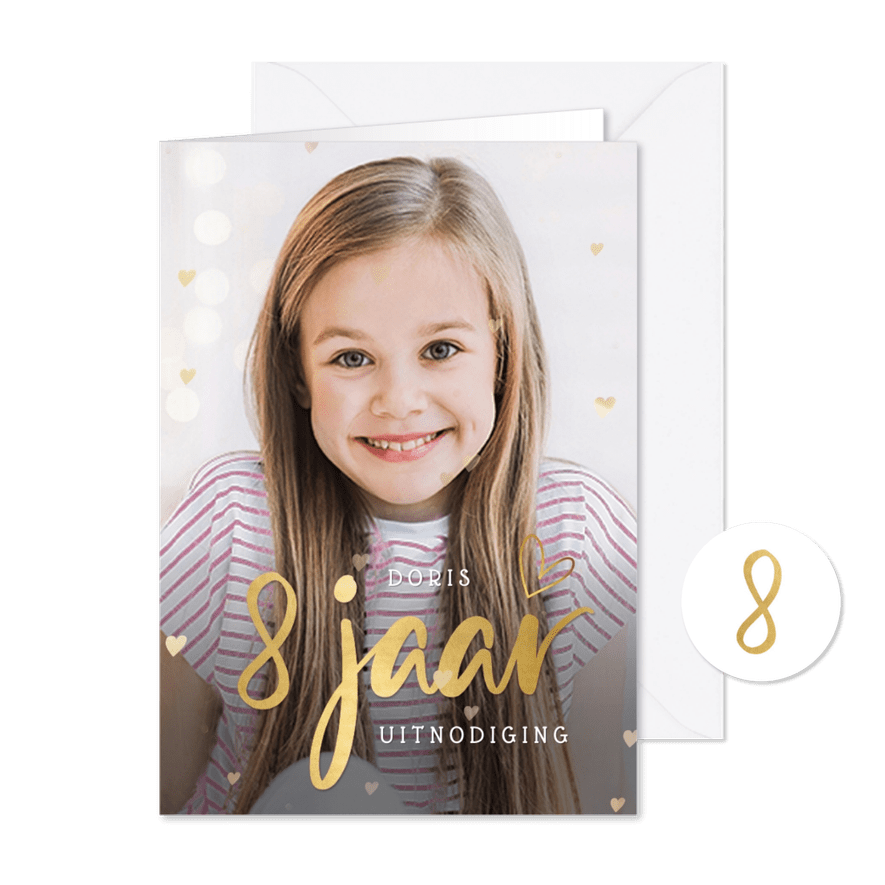 Uitnodiging voor de 8e verjaardag met grote foto - Kaartimpressie