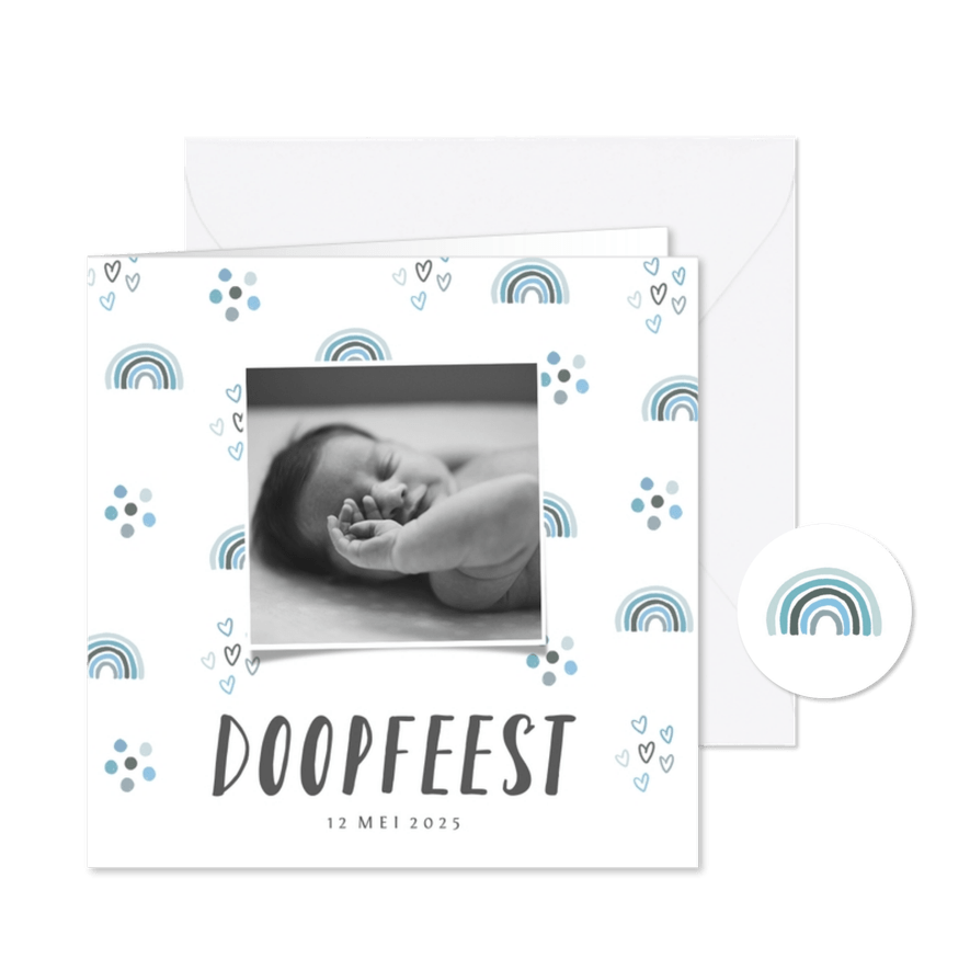 Uitnodiging voor doopsel blauwe regenboog en foto - Kaartimpressie