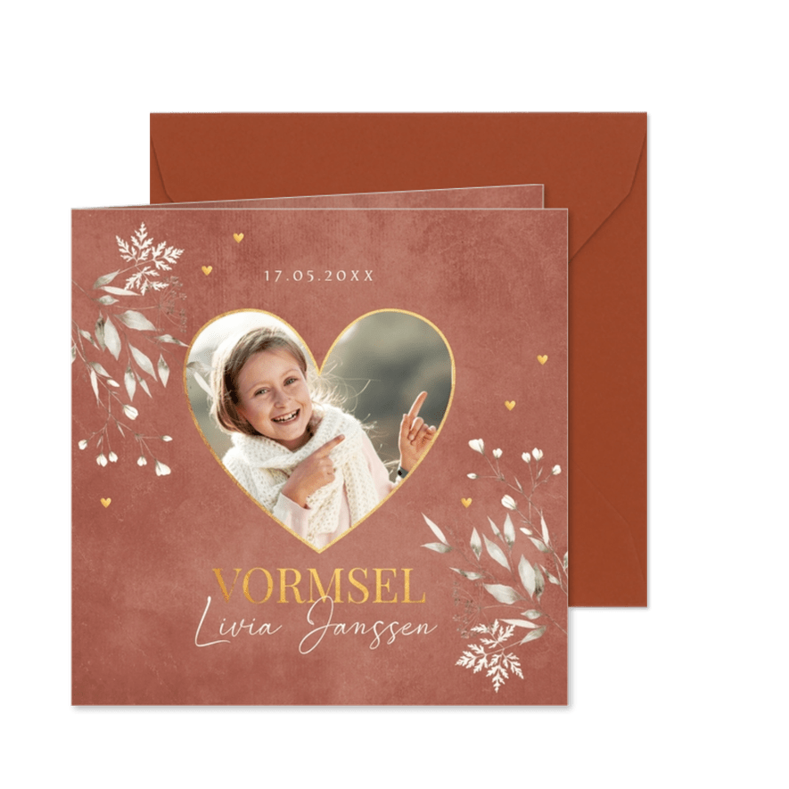 Uitnodiging vormsel meisje foto hartje terracotta bloemen - Kaartimpressie