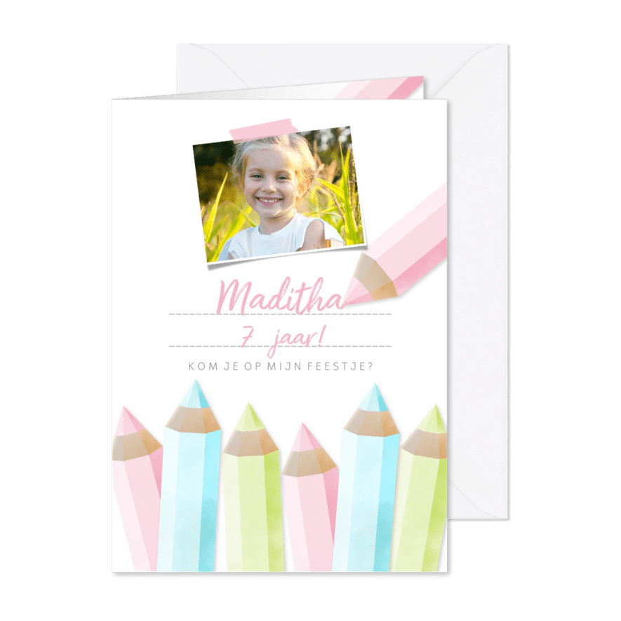 Uitnodigingskaart kinderfeestje tekenen & creatief - Kaartimpressie