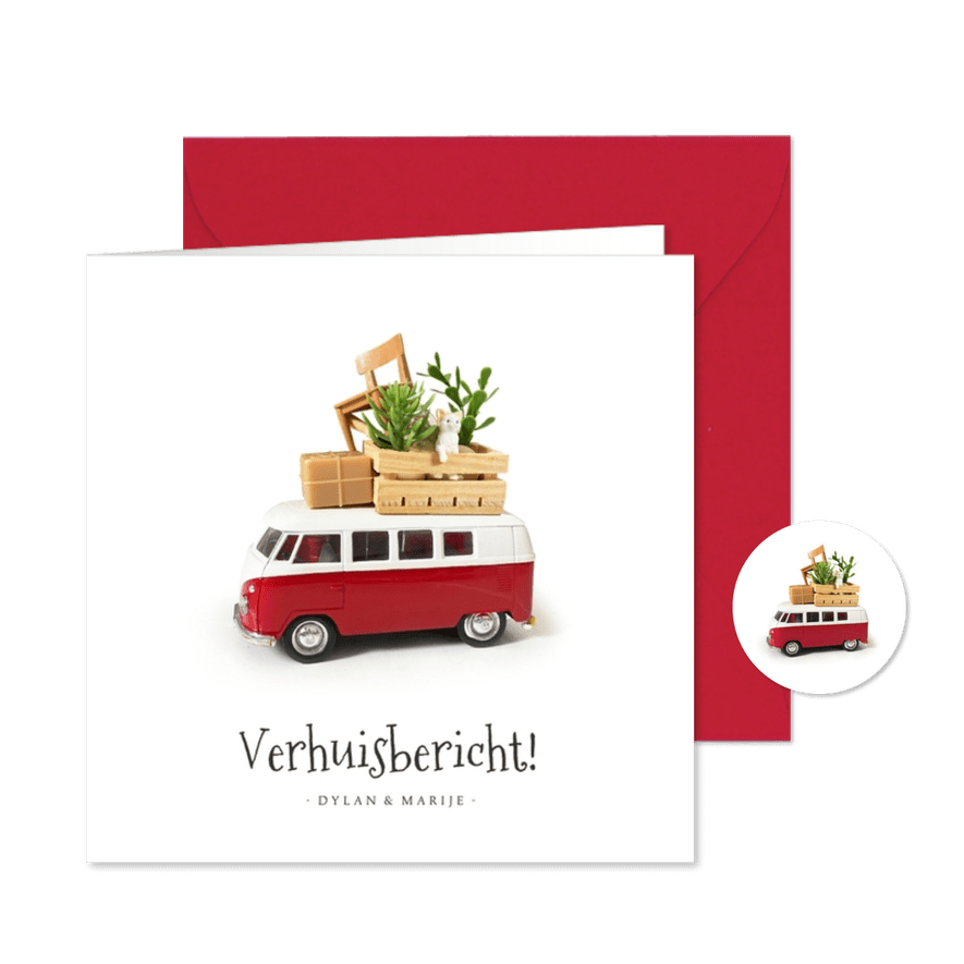 Verhuiskaart met een volkswagenbusje en spullen op dak - Kaartimpressie