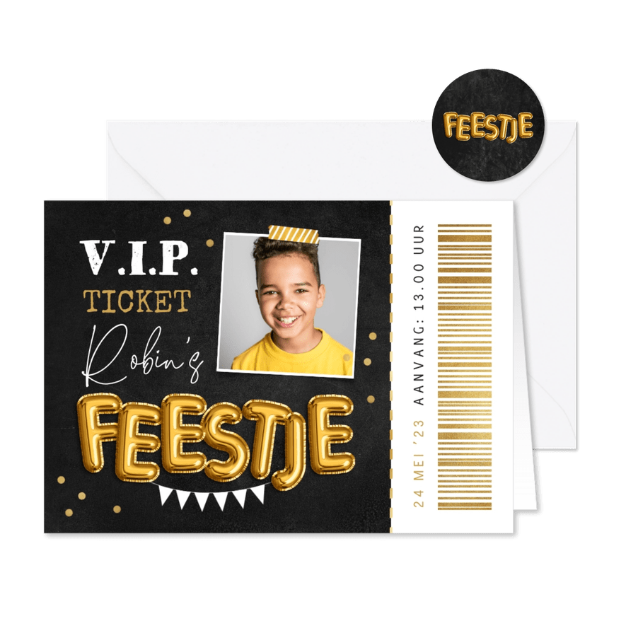 VIP ticket uitnodiging kinderfeestje krijtbord folieballon - Kaartimpressie