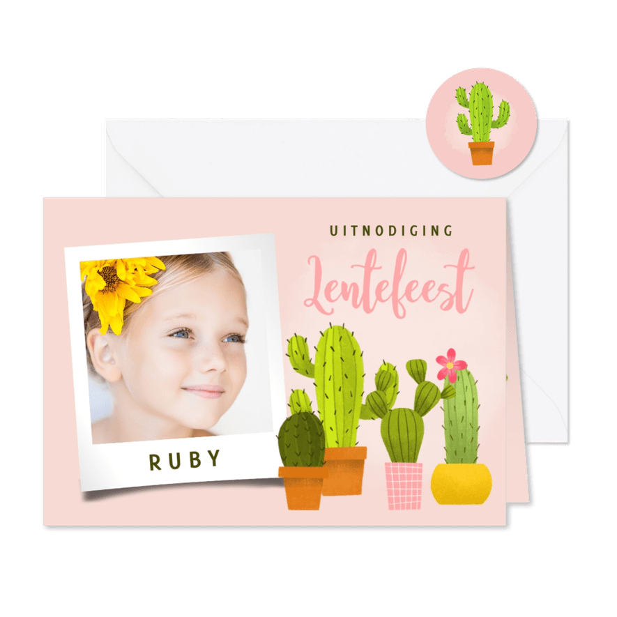 Vrolijke uitnodiging voor lentefeest met cactussen en foto's - Kaartimpressie