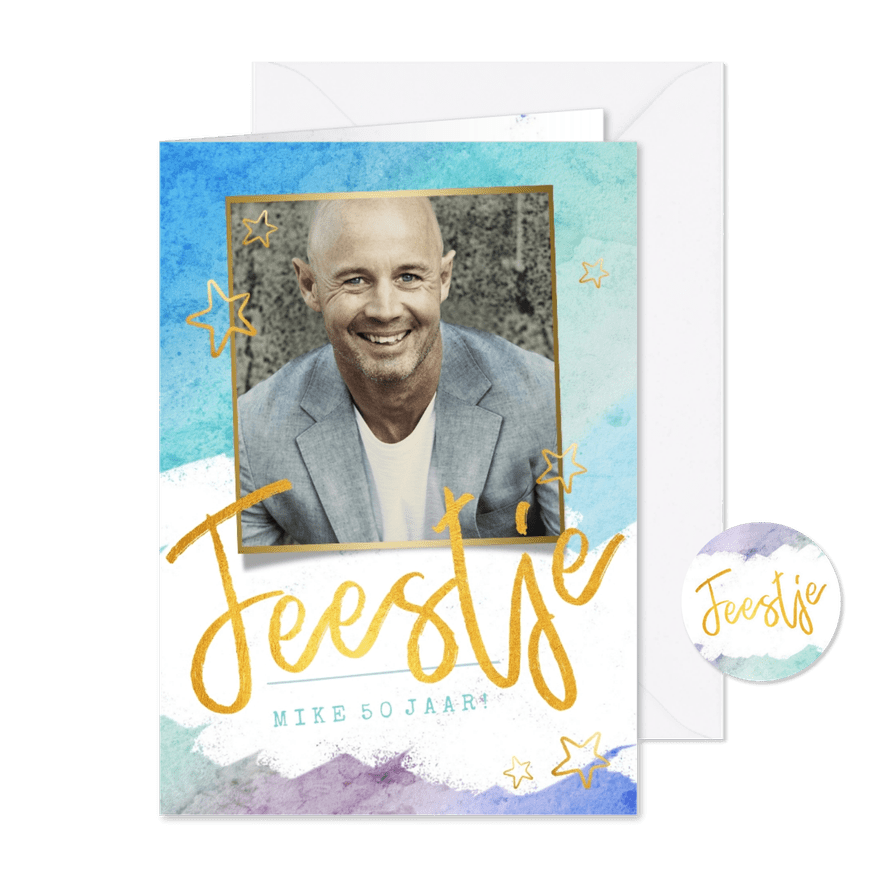 Vrolijke verjaardag uitnodiging met eigen foto en goud - Kaartimpressie