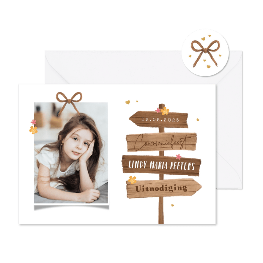 Wegwijzer uitnodigingskaart hout bloemen communie foto lente - Kaartimpressie