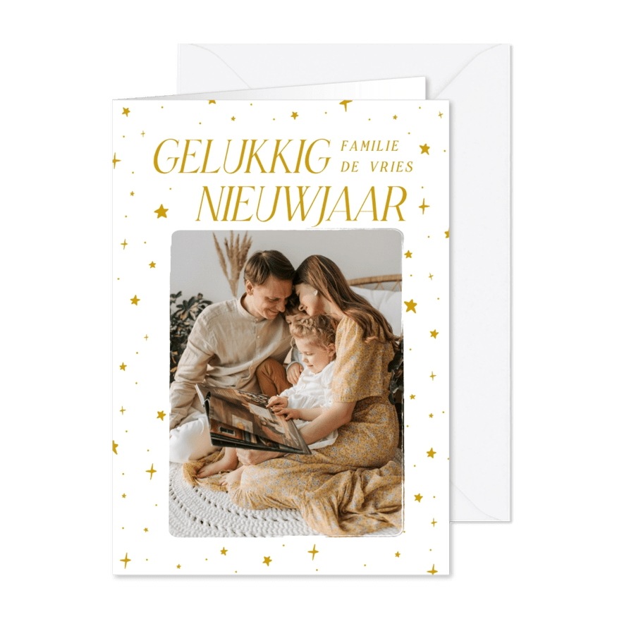 Witte nieuwjaarskaart met grote foto en sterren - Kaartimpressie