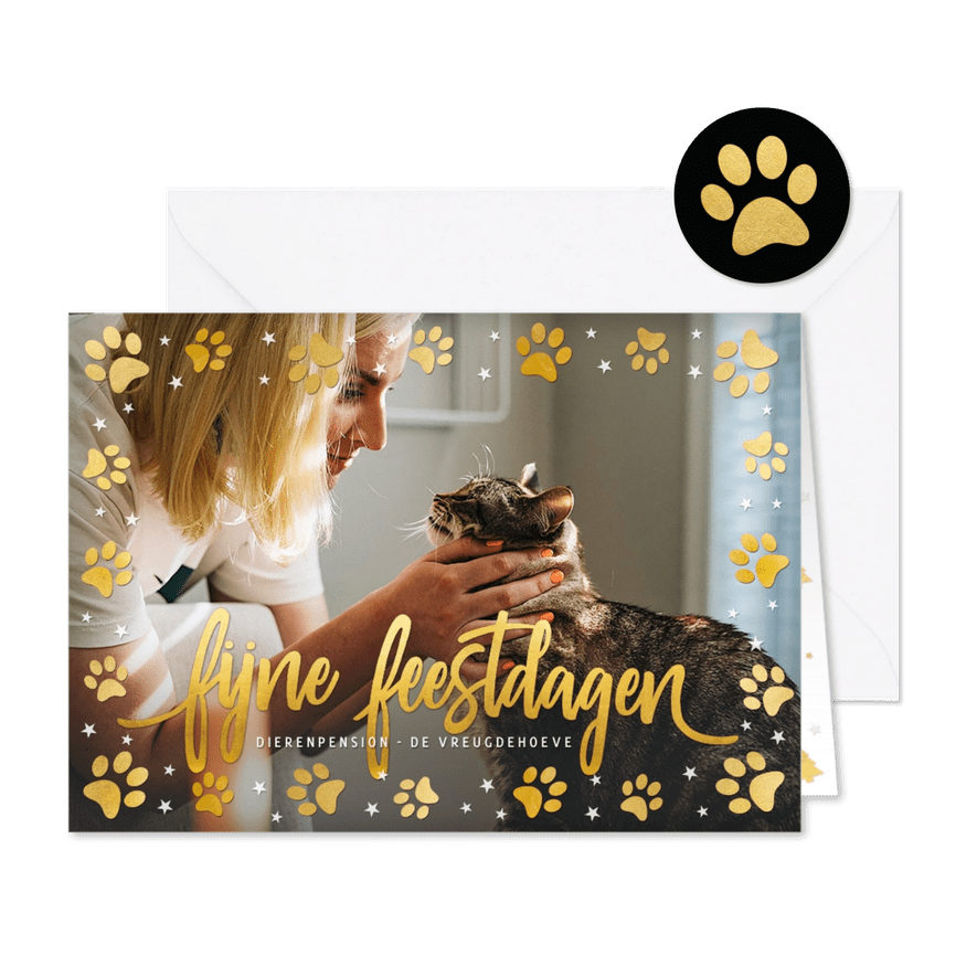 Zakelijke kerstkaart met goudlook dierenpootjes en foto - Kaartimpressie