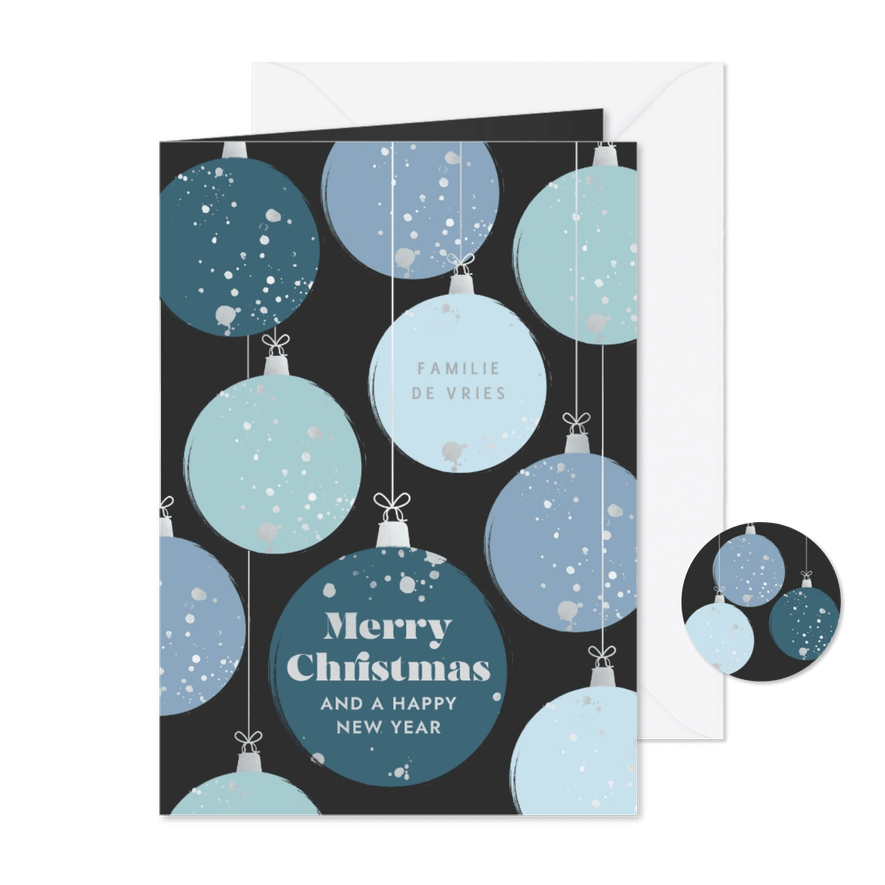 Zwarte kerstkaart met blauwe kerstballen en zilver - Kaartimpressie