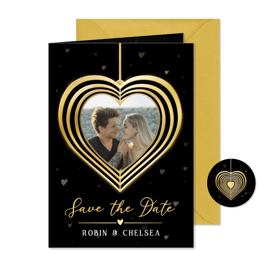 Zwarte Save the Date en kerstkaart in één met gouden hart - Kaartimpressie