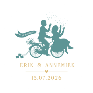 Bedankt sticker bruiloft van een pasgetrouwd stel op de fiets met eigen namen en trouwdatum 