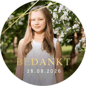 Ronde sticker voor de bedankjes van een communieviering met eigen foto en datum.