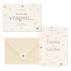 Natuurlijke trouwset met geperste bloemen en papier textuur