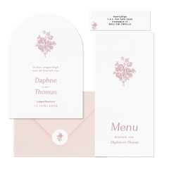 Klassieke trouwset met vintage roze boeket met rozen