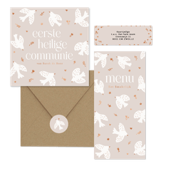 Lieve communiekaartjes beige met duifjes en bloemetjes koper
