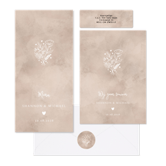 Beige trouwkaartenset bloemetjes en hartjes