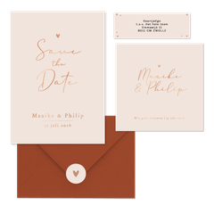 Trouwkaarten set stijlvol goud minimalistisch romantisch hartje koper.